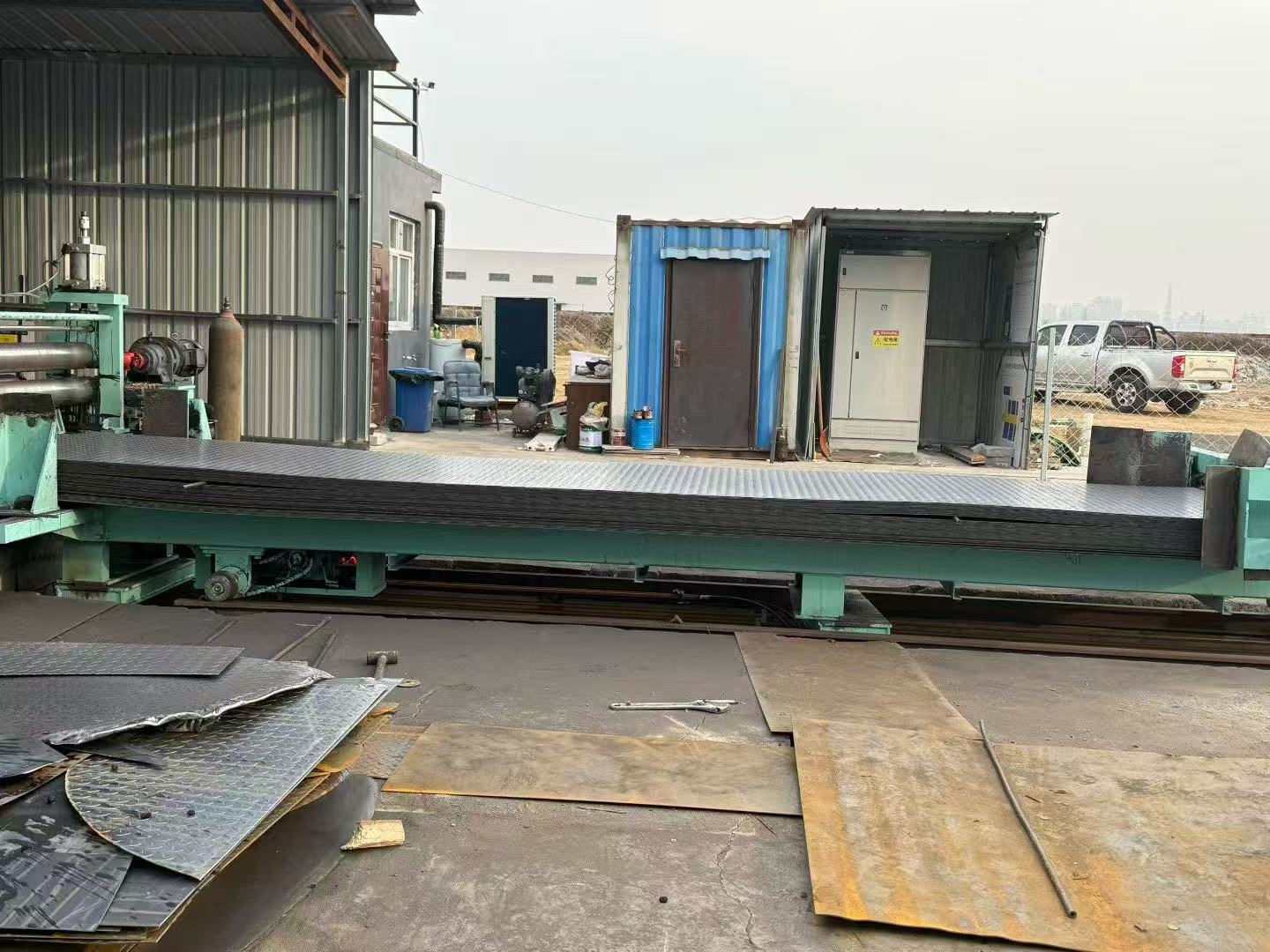 钢材仓储与板材四